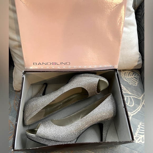 Bandolino Shoes - Bandolino peep toe silver shoes